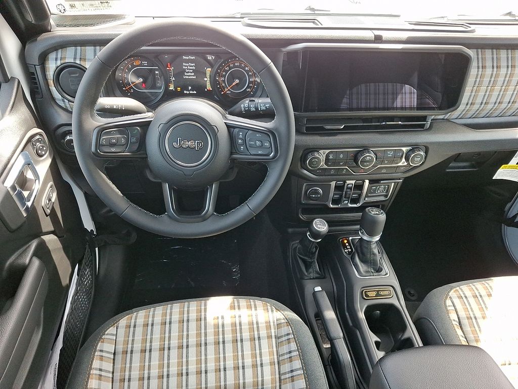 New 2026 Jeep Wrangler SUV
