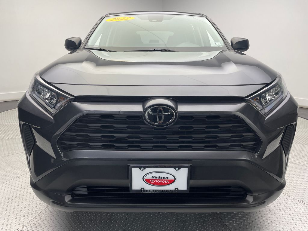 2022 Toyota RAV4 LE 2