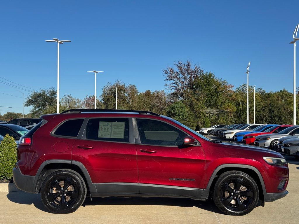 2019 Jeep Cherokee Altitude Red at Durrett Motor Company