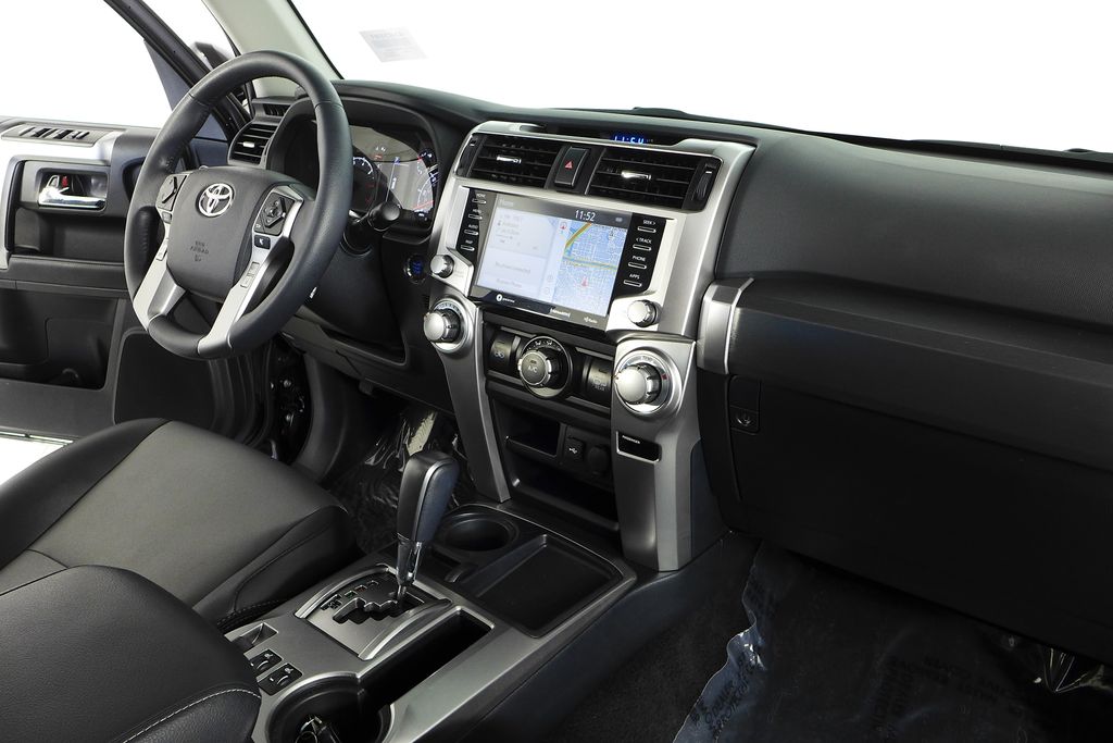 2022 Toyota 4Runner SR5 13
