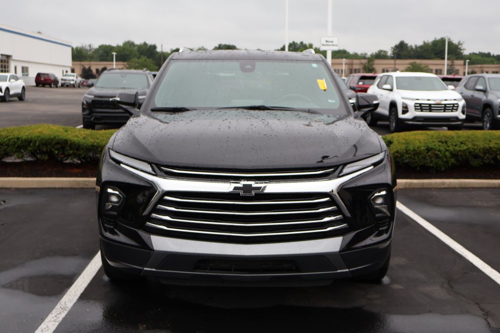 Thumbnail: 2023 Chevrolet Blazer - 2