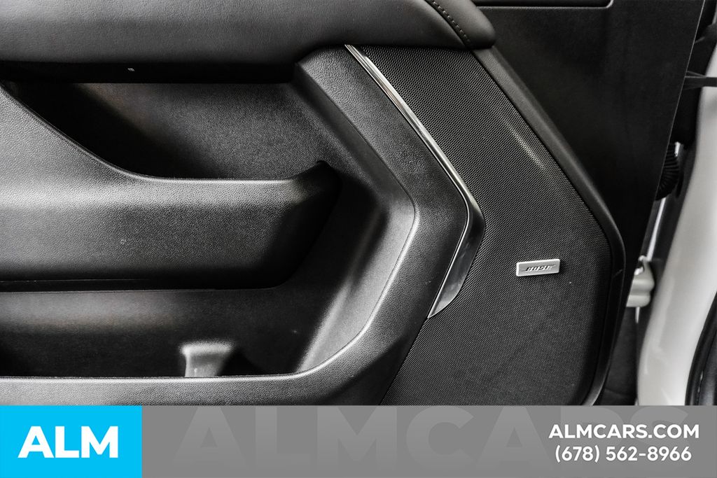 Used 2023 White Chevrolet High Country image 33
