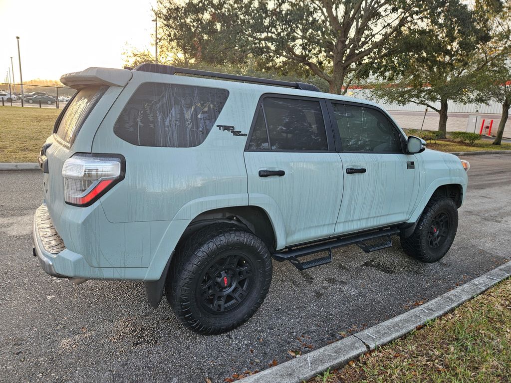 2023 Toyota 4Runner TRD Off Road 5