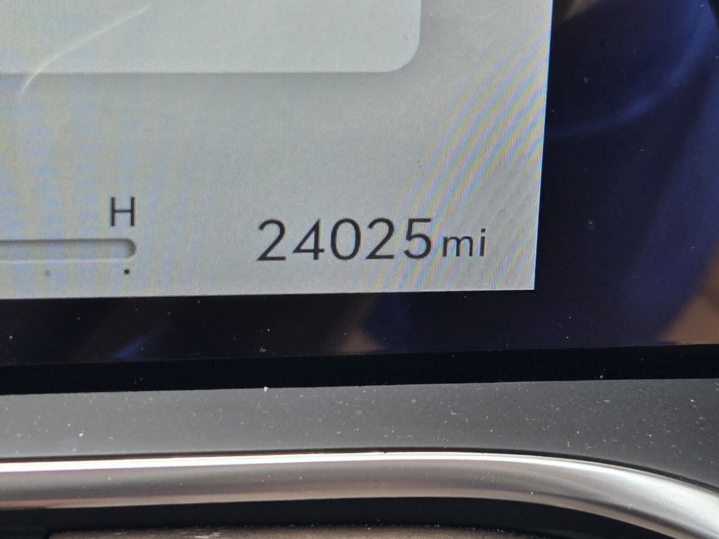 2025 Genesis GV70 - $64,995
