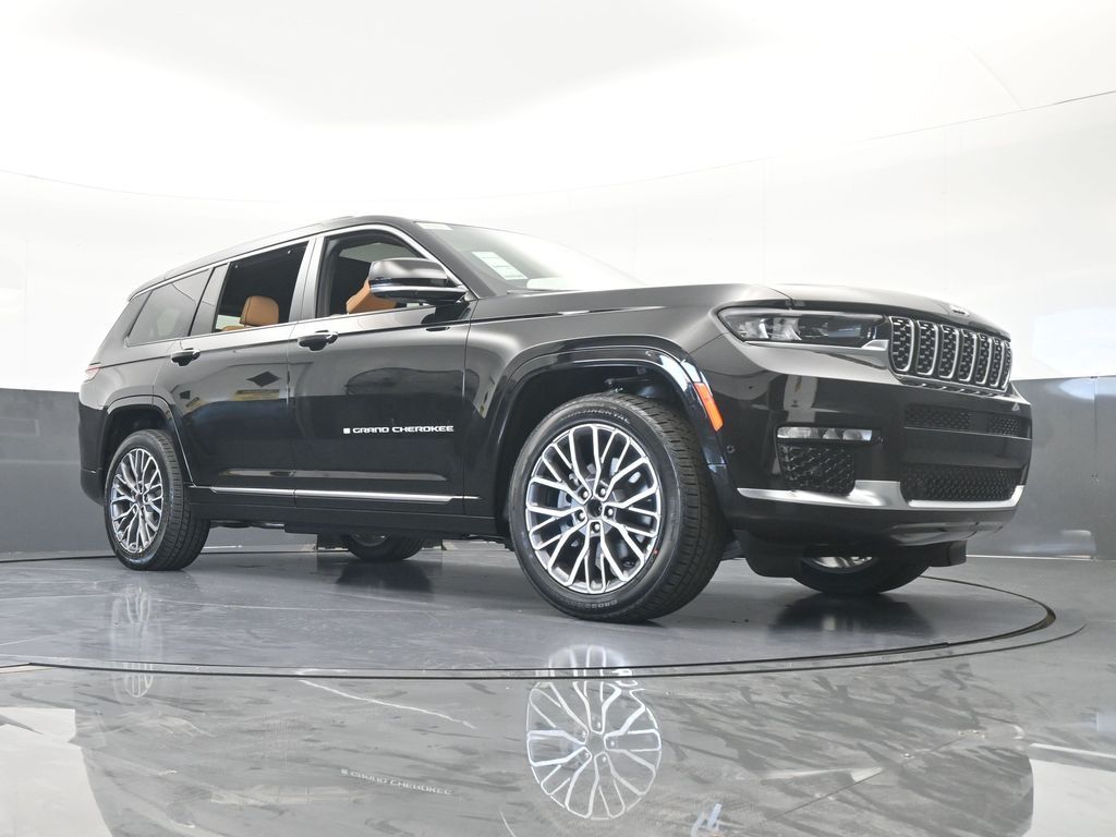 New 2025 Diamond Black Crystal Pearlcoat Jeep Summit image 73