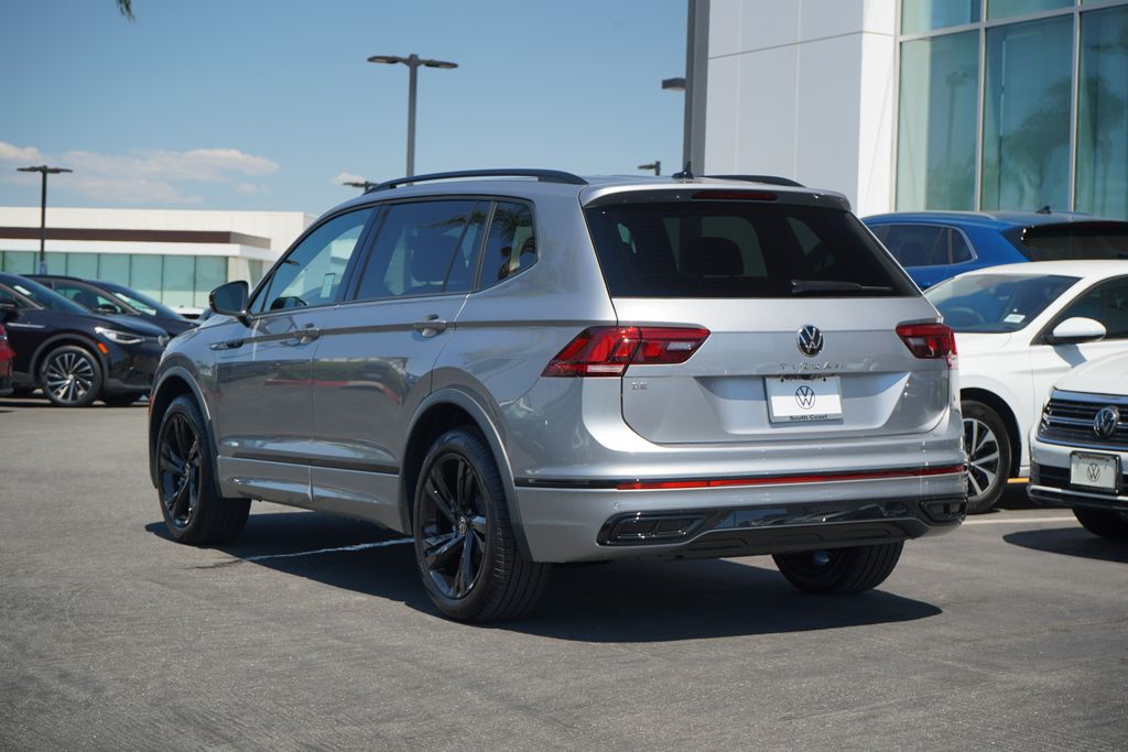 2024 Volkswagen Tiguan 2.0T SE R-Line Black 3