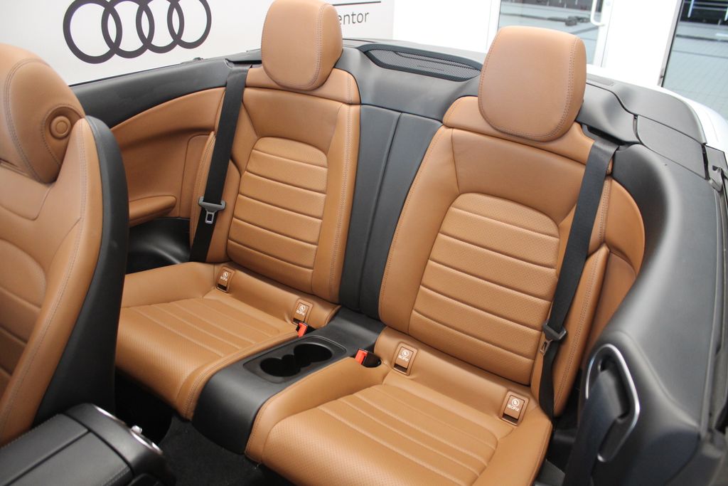 Thumbnail: 2019 Mercedes-Benz C-Class - 12