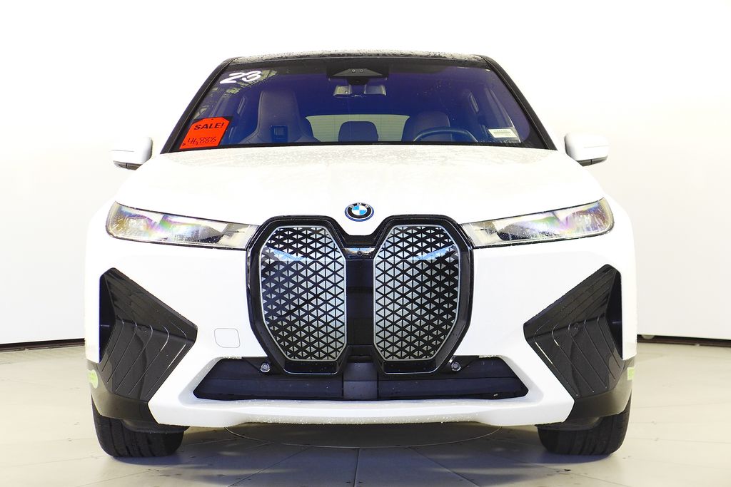 Thumbnail: 2023 BMW iX - 3