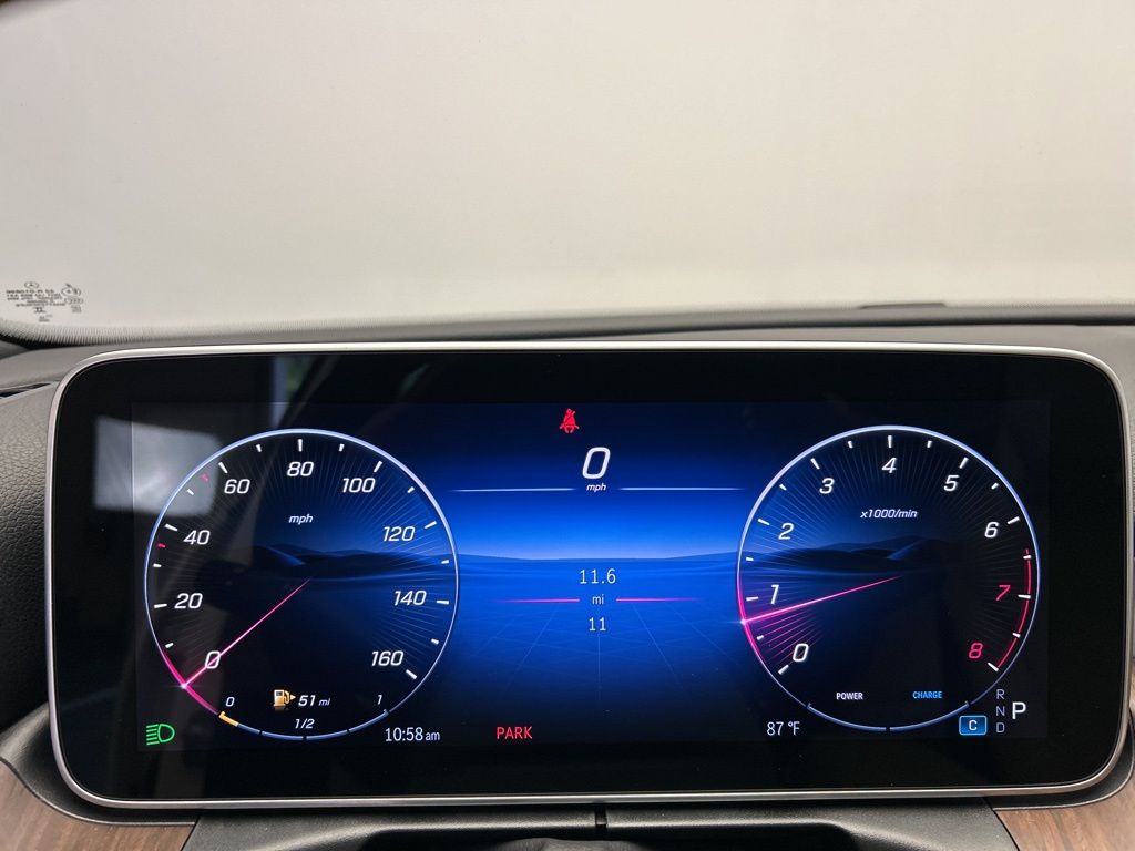 Thumbnail: 2025 Mercedes-Benz C-Class - 16