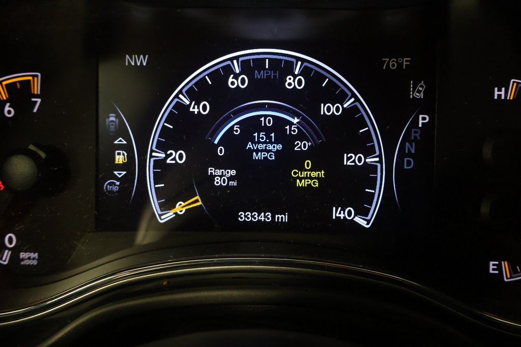Thumbnail: 2019 Jeep Grand Cherokee - 17