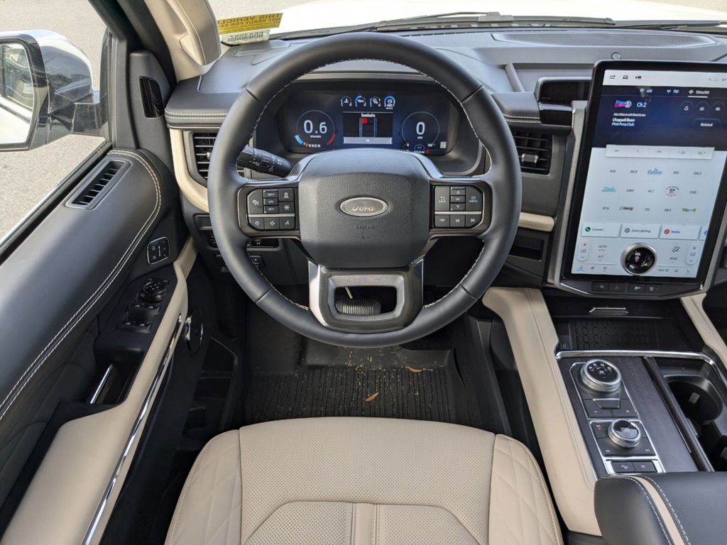 2024 Ford Expedition Platinum