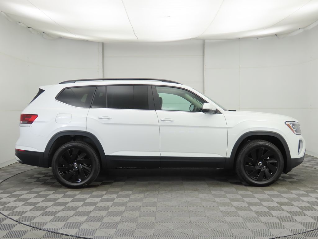 Thumbnail: 2026 Volkswagen Atlas - 5
