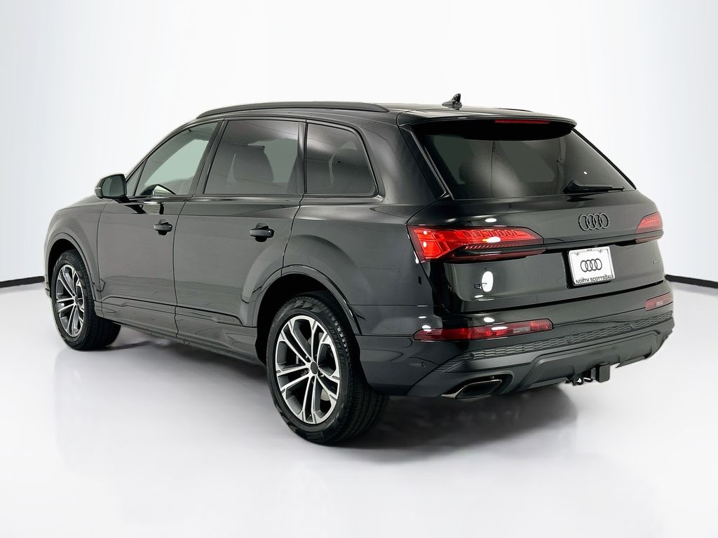 Thumbnail: 2026 Audi Q7 - 7