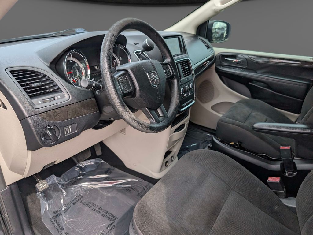 2019 Dodge Grand Caravan SE - Photo 15