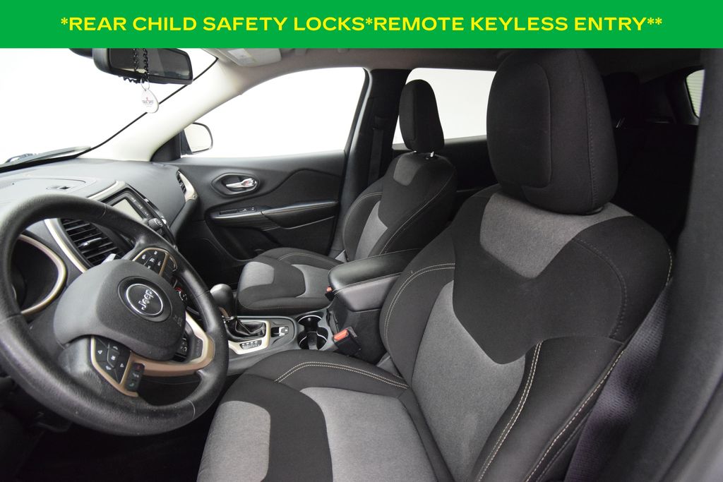 used 2016 Jeep Cherokee car, priced at $8,000