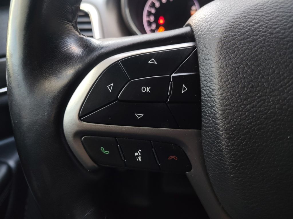 Used Car 2021 Jeep Grand Cherokee  Limited For Sale Under $20,000 In Austin, Texas