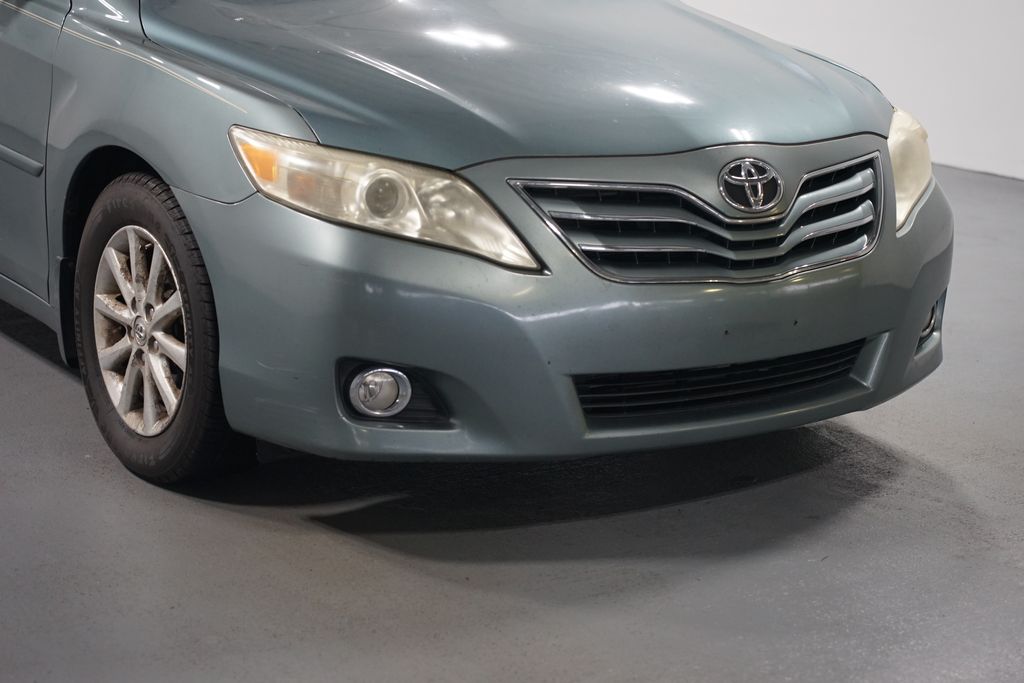 Thumbnail: 2010 Toyota Camry - 4