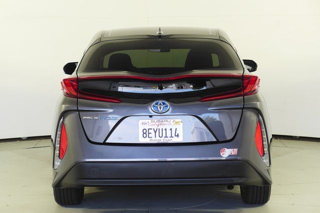 2018 Toyota Prius Prime Plus 8