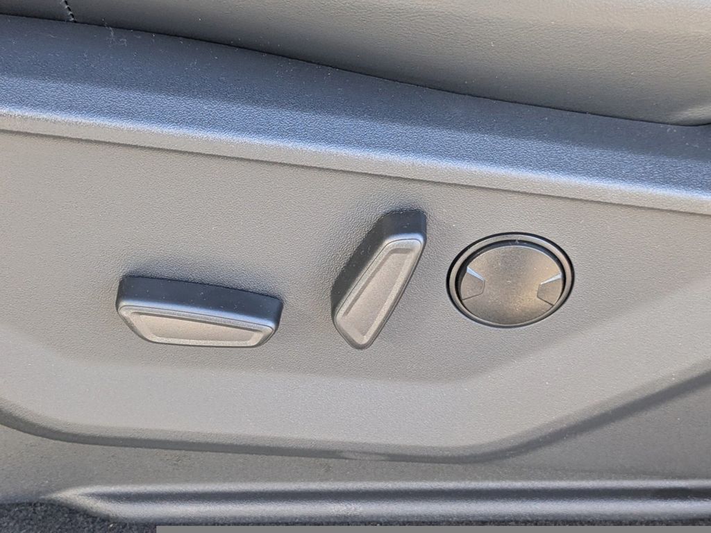 2025 Ford Expedition Platinum MAX