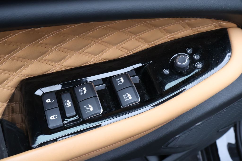 2021 Jeep Grand Cherokee L Summit 16