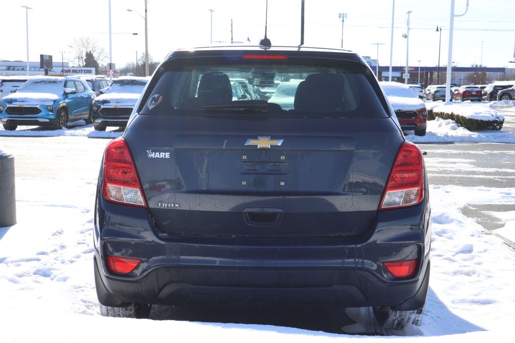 Thumbnail: 2018 Chevrolet Trax - 8