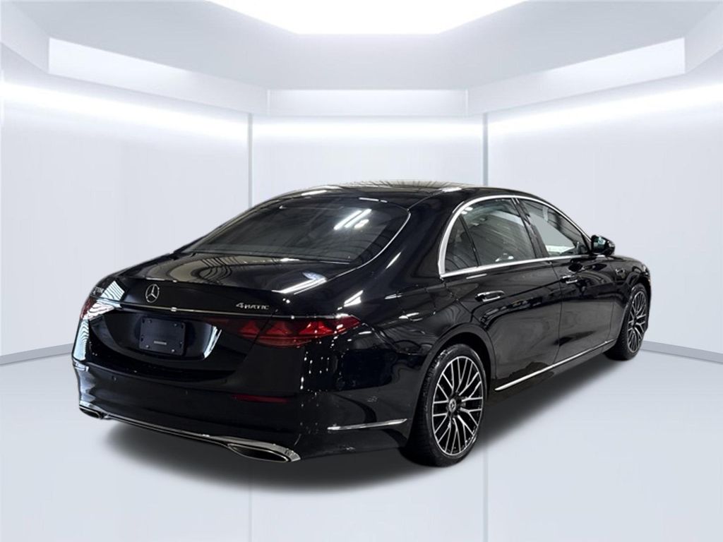 Thumbnail: 2027 Mercedes-Benz S-Class - 5