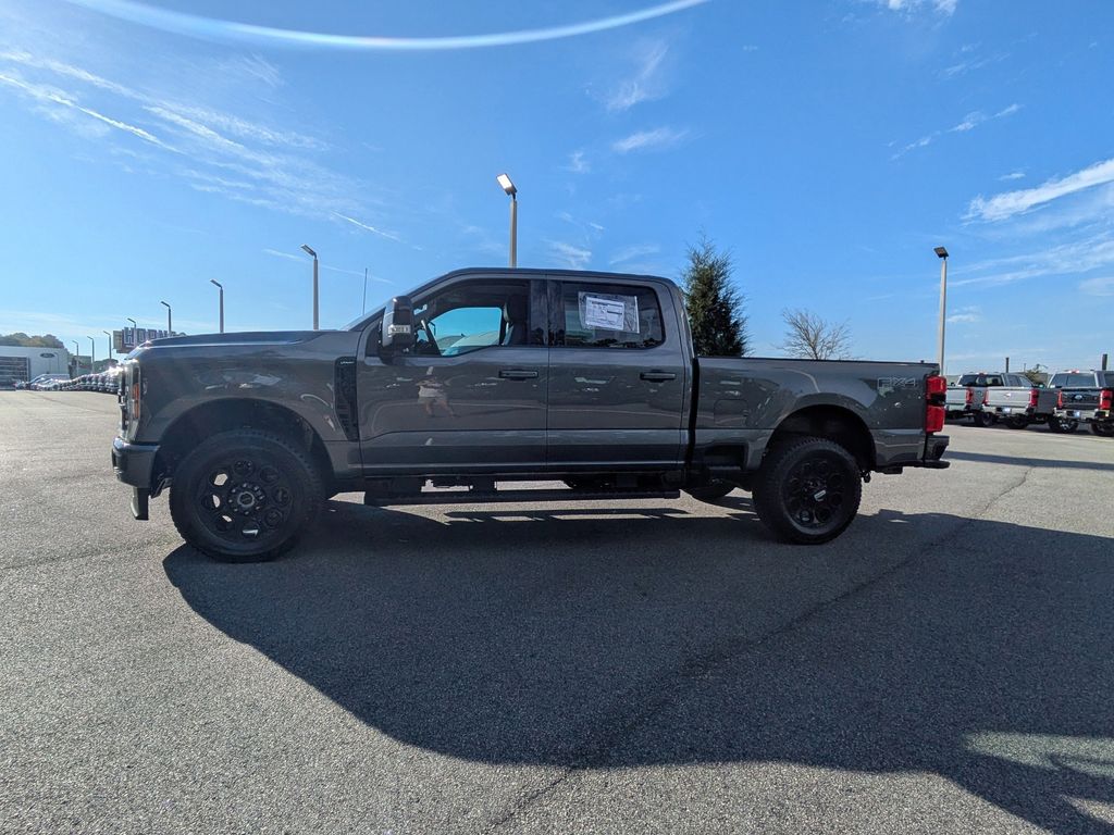 2025 Ford F-250 LARIAT
