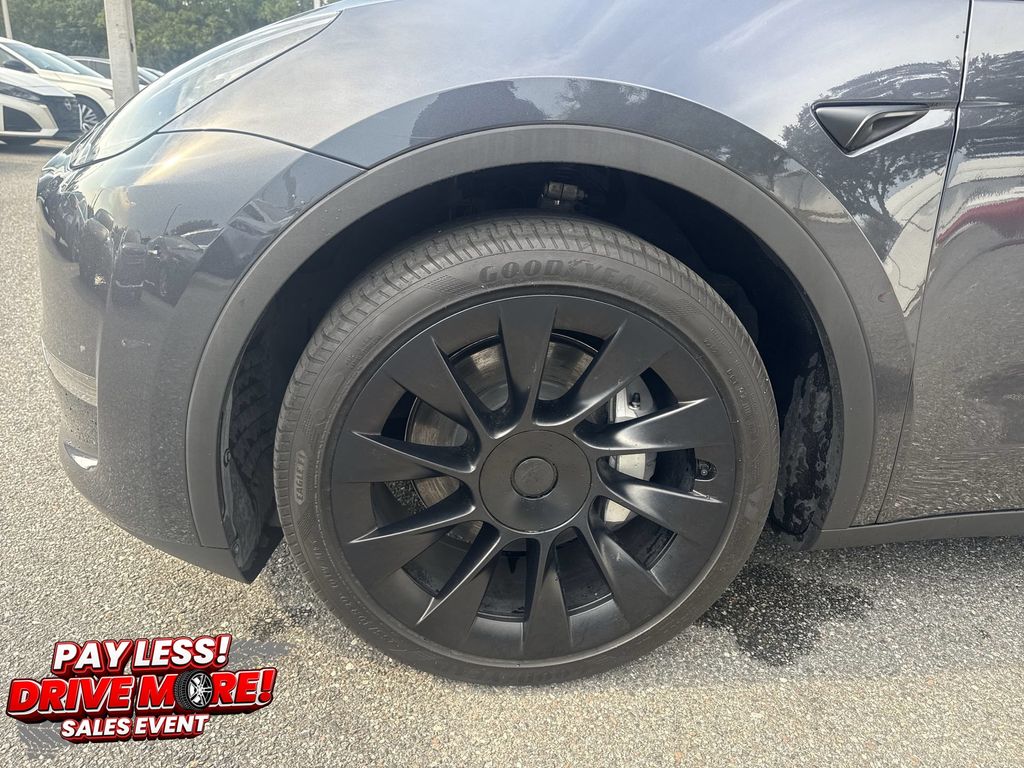 Used 2024 Tesla Model Y SUV
