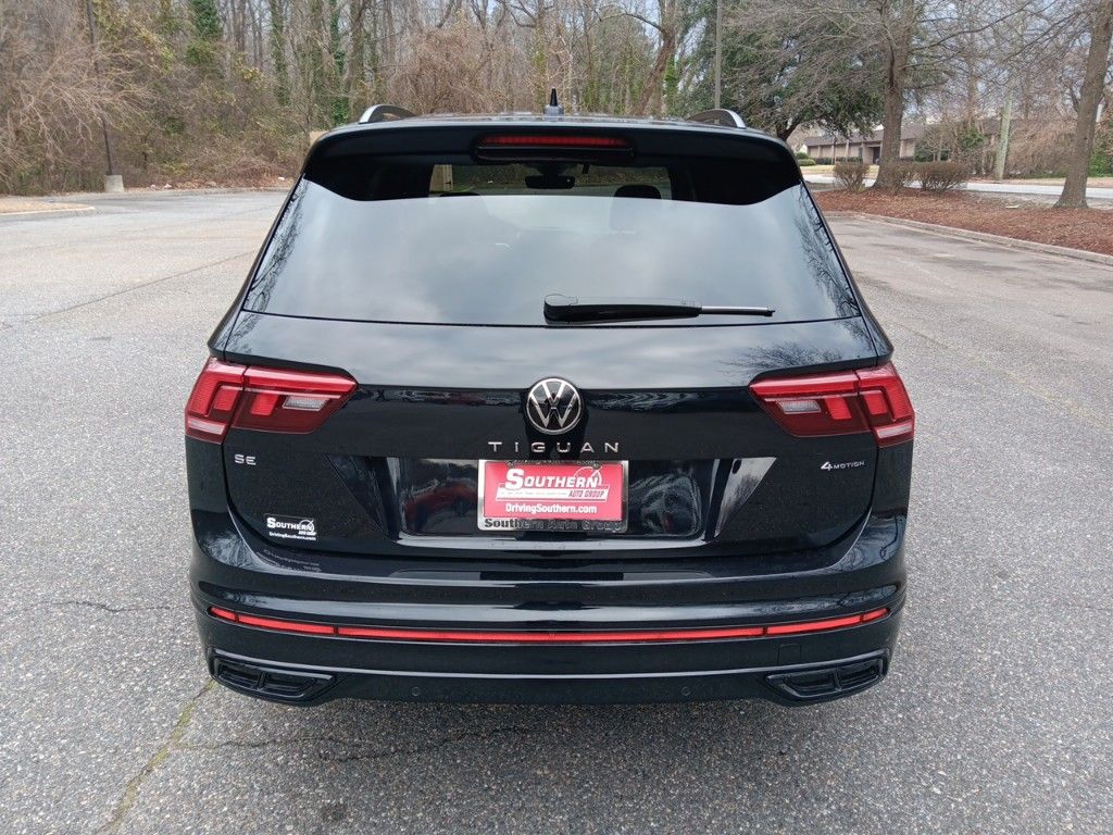 2024 Volkswagen Tiguan 2.0T SE R-Line Black 4