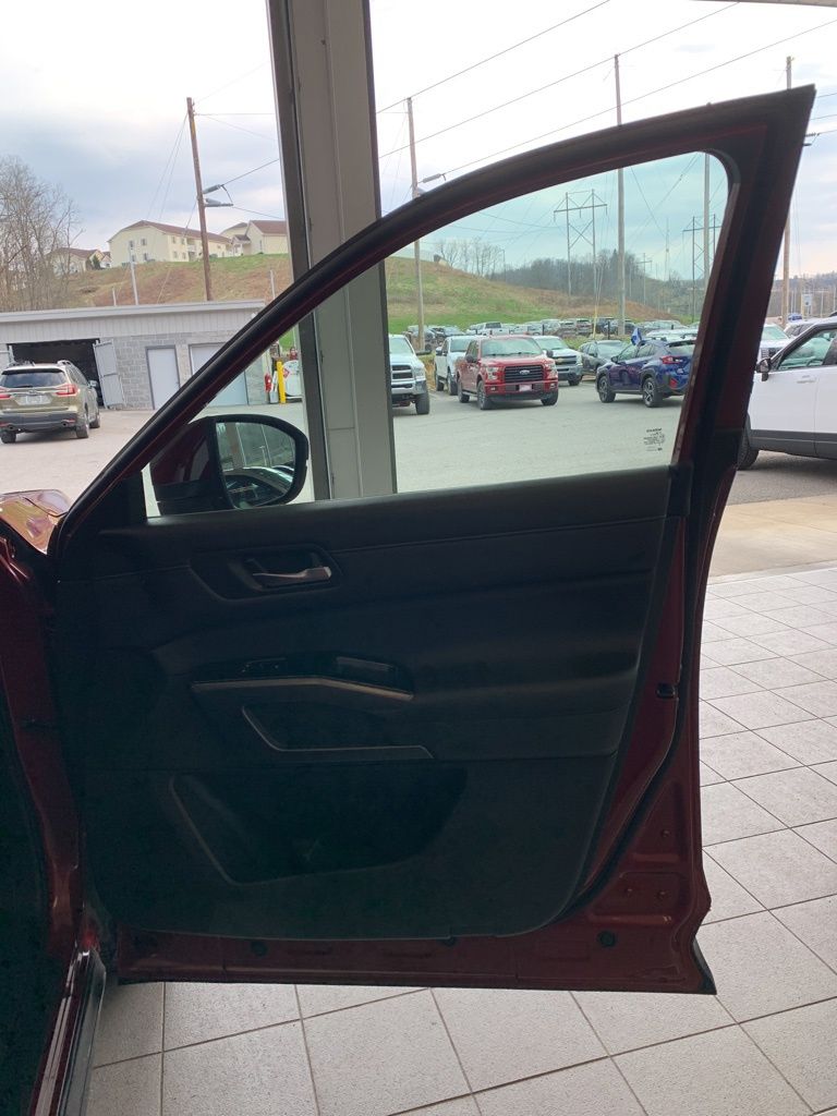 Used 2023 Red Nissan SL image 25