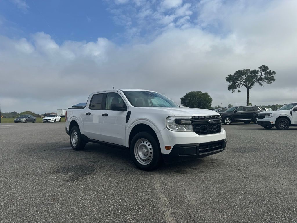 View vehicle photo 3