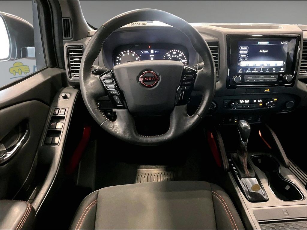2023 Nissan Frontier — photo 18
