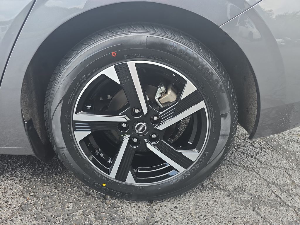 Used 2025 Nissan Sentra Sedan