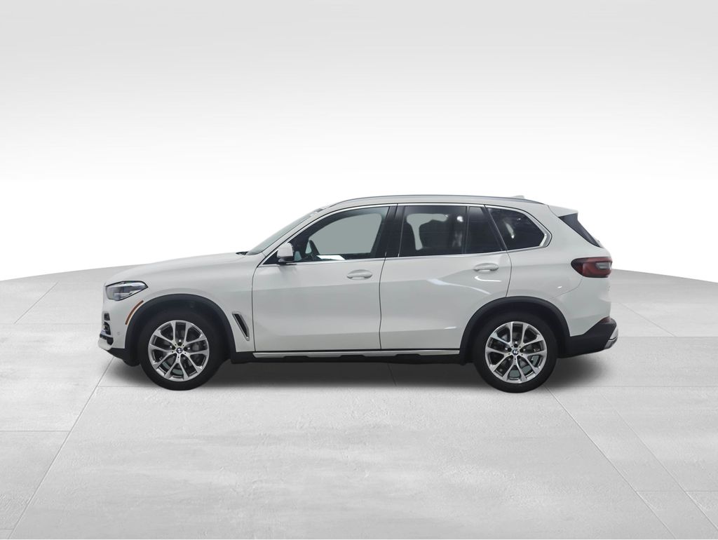 Thumbnail: 2023 BMW X5 - 2