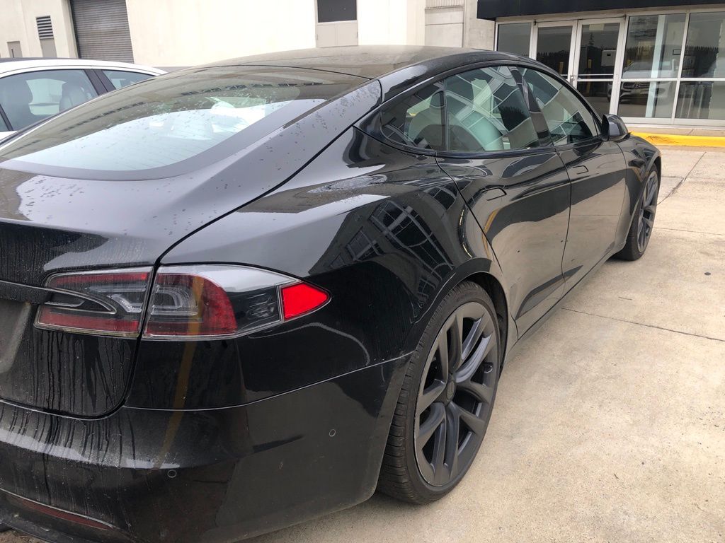 Thumbnail: 2022 Tesla Model S - 4