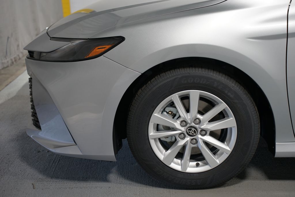 Thumbnail: 2026 Toyota Camry - 5