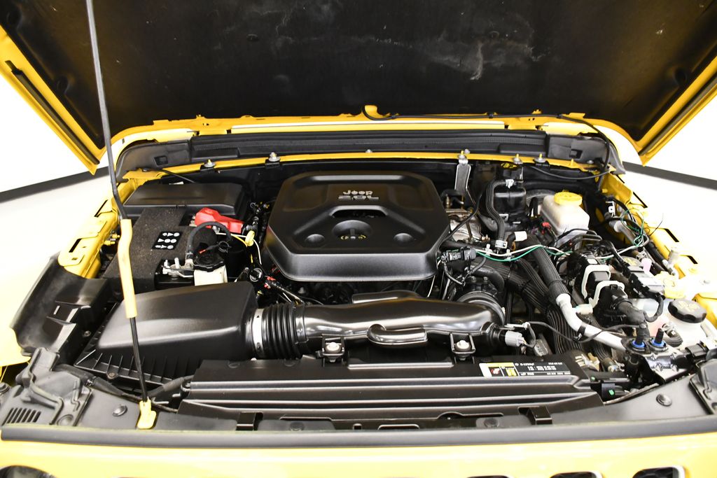 Thumbnail: 2020 Jeep Wrangler - 10