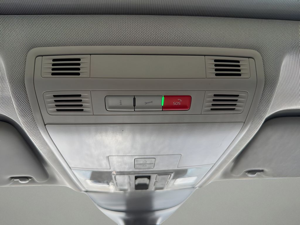 Used 2022 Volkswagen Taos SUV