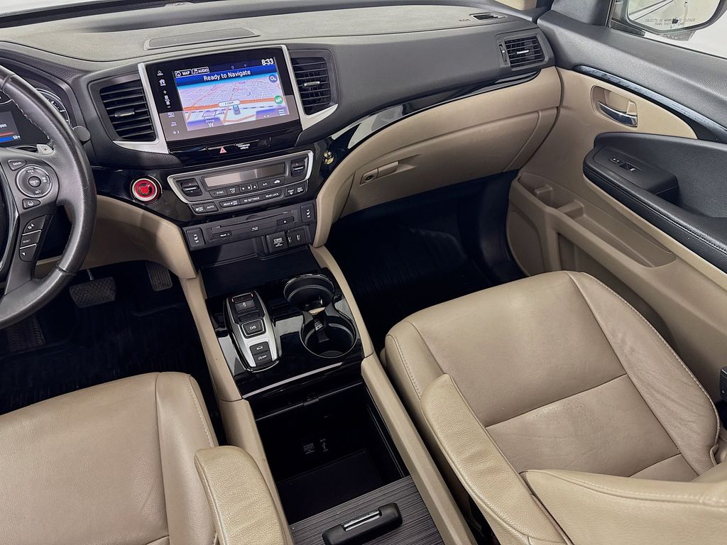 Used Car 2017 Honda Pilot  Touring For Sale Under $20,000 In Austin, Texas