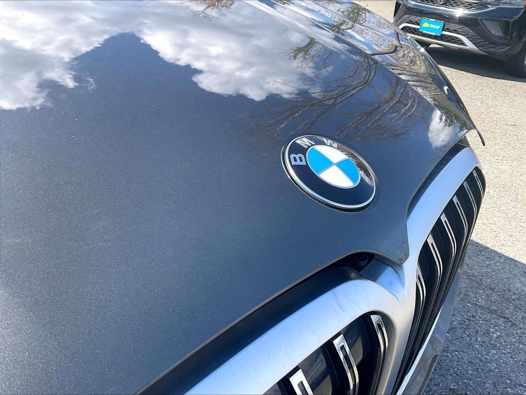 2024 BMW X7 — photo 32