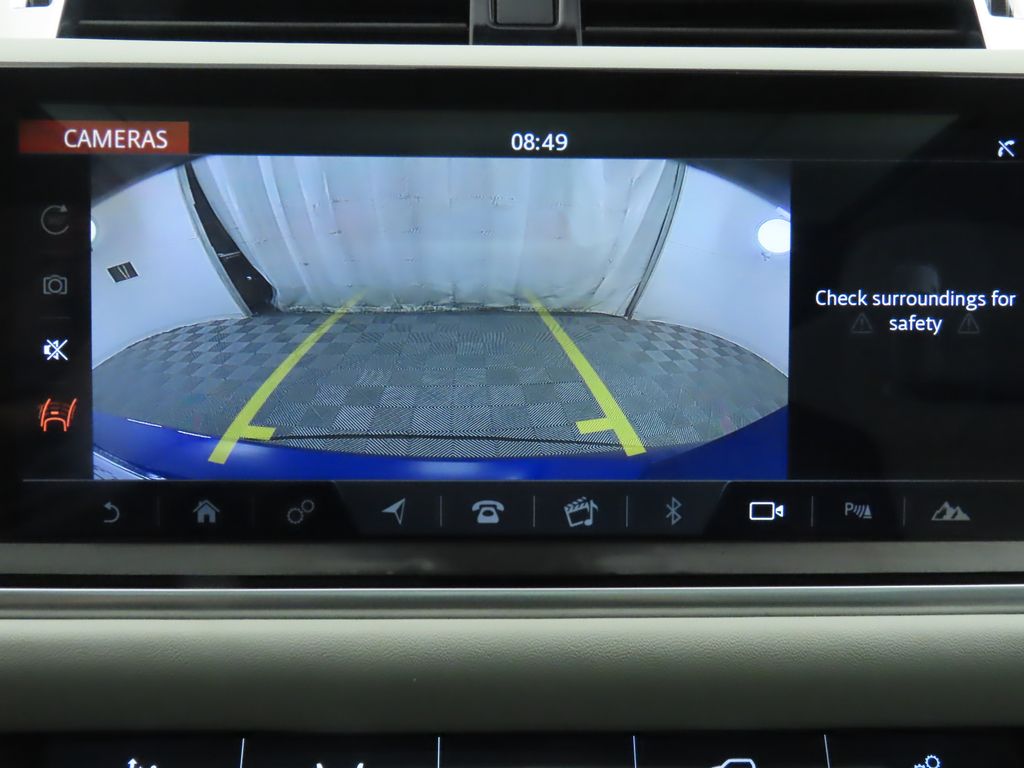 Thumbnail: 2021 Land Rover Range Rover Sport - 16