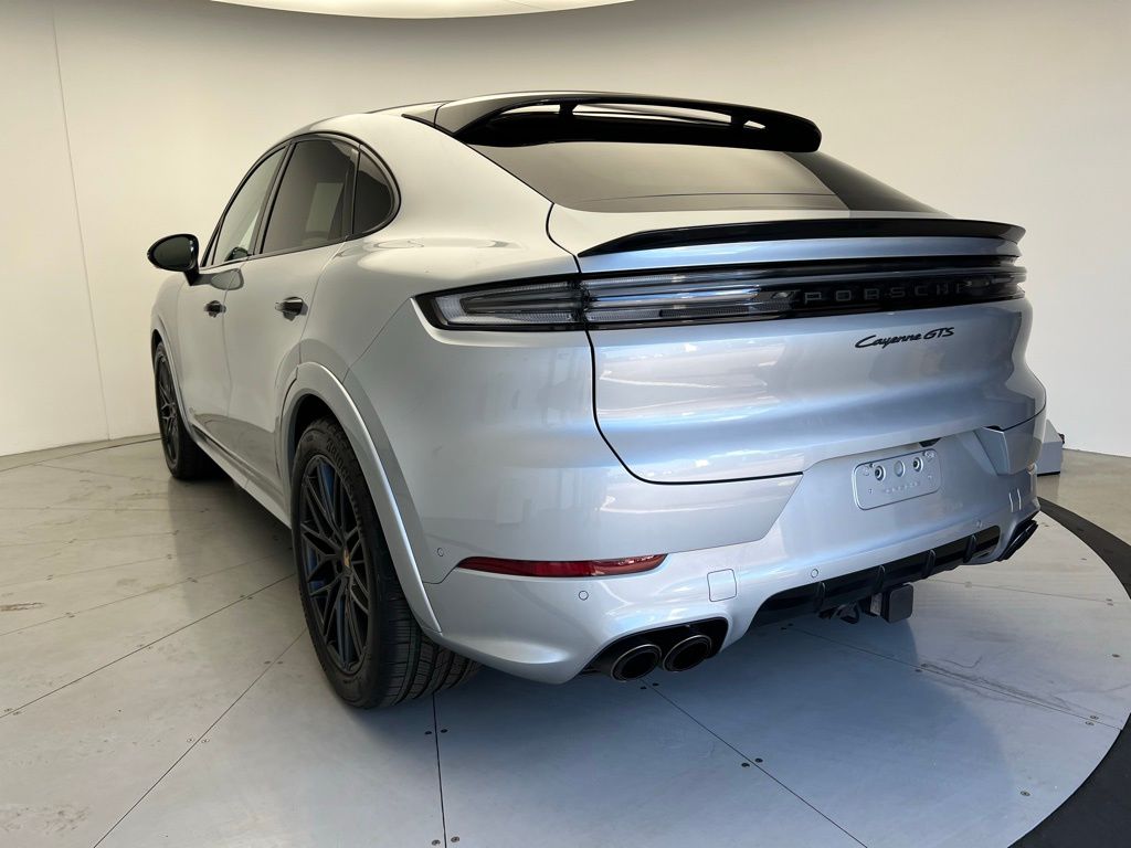 Thumbnail: 2025 Porsche  - 3