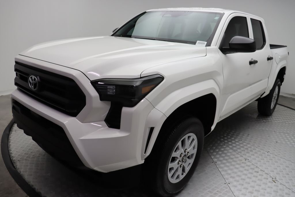 2024 Toyota Tacoma SR 2