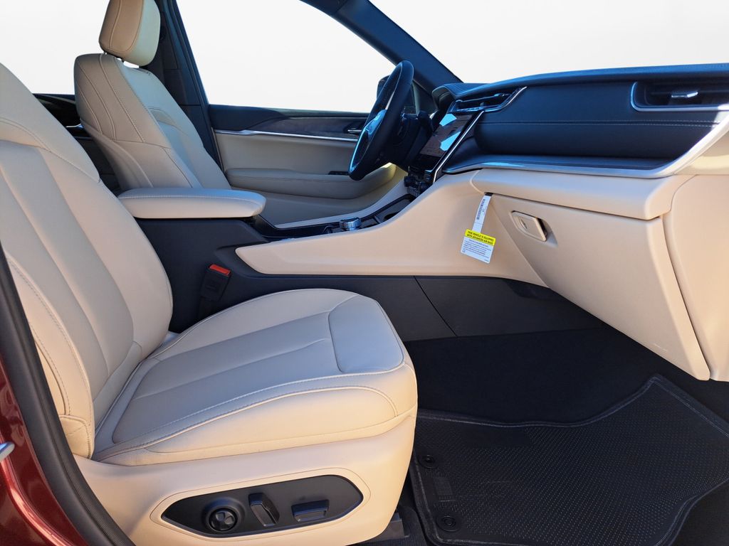 New Car 2025 Jeep Grand Cherokee  Limited For Sale Under $40,000 In Austin, Texas