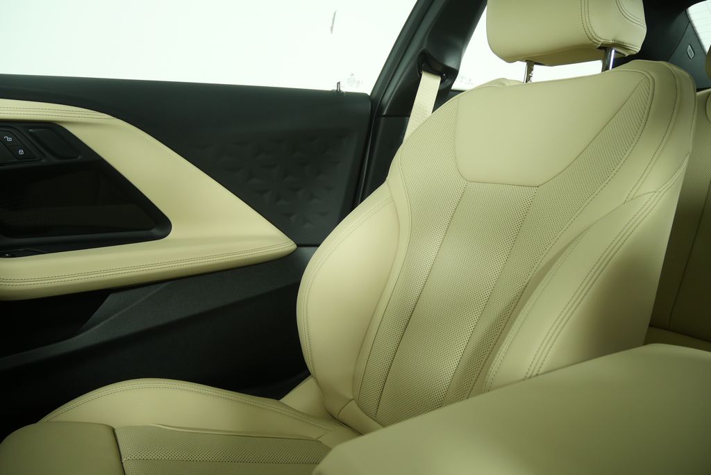 Thumbnail: 2026 BMW 2 Series - 24