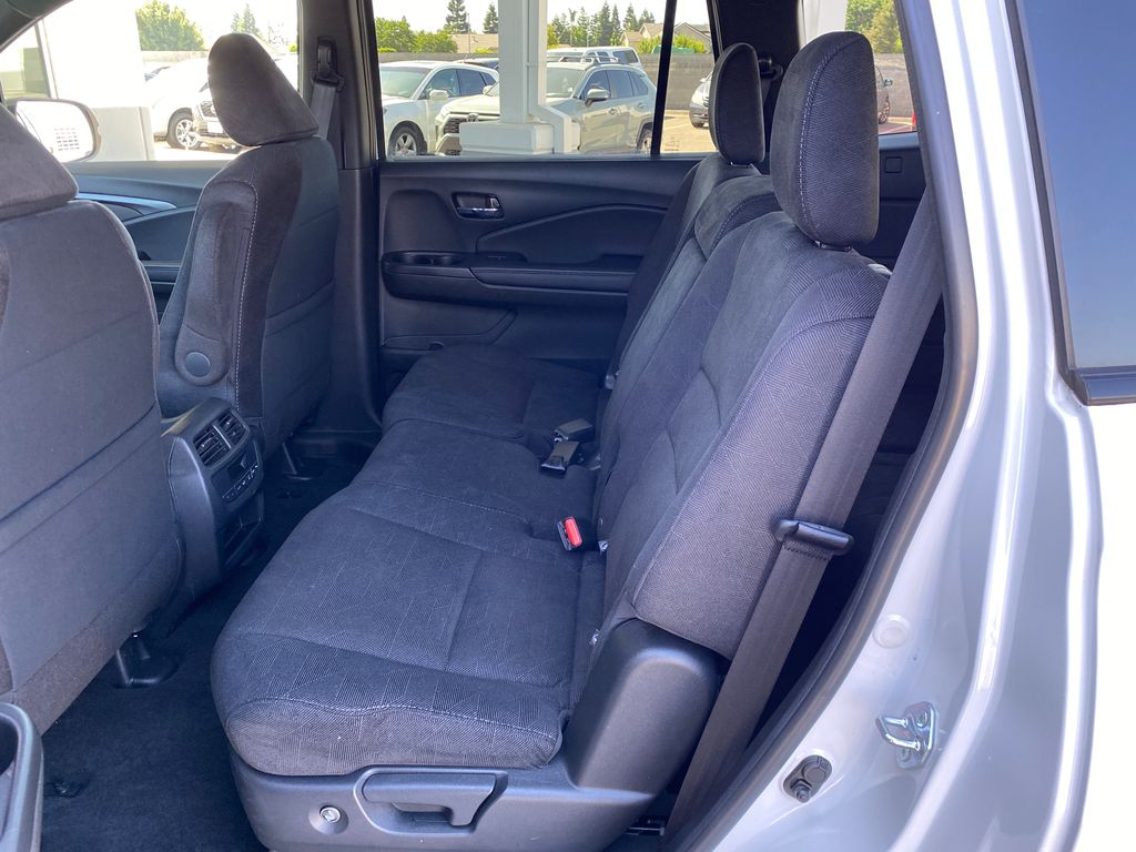 2022 Honda Pilot Sport 26