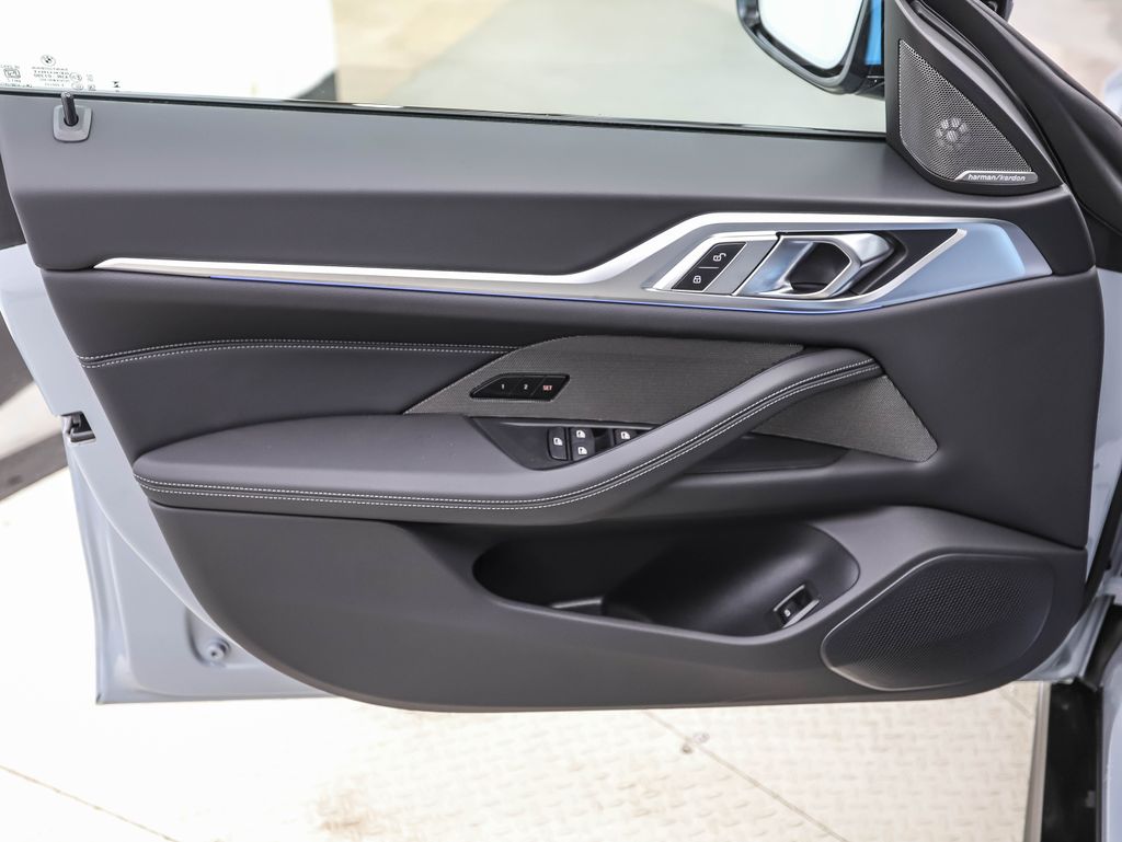 2025 BMW i4 M50 9