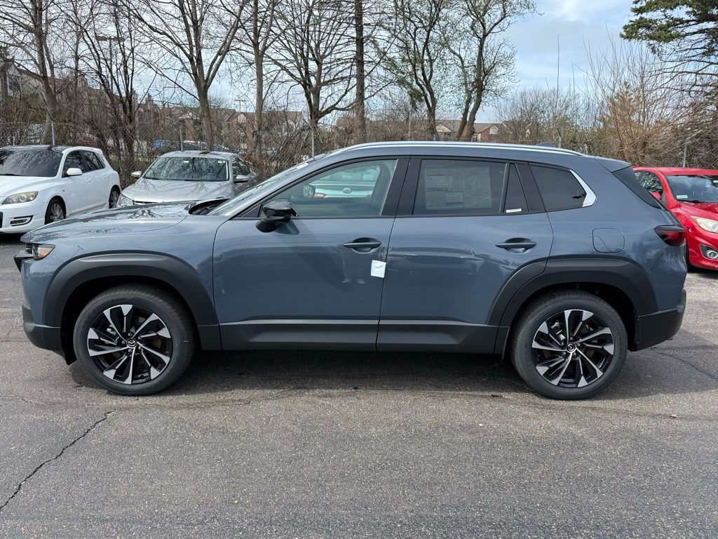 View vehicle photo 4