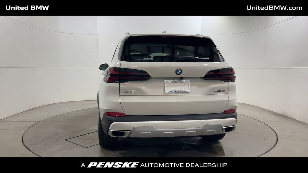 Thumbnail: 2026 BMW X5 - 7