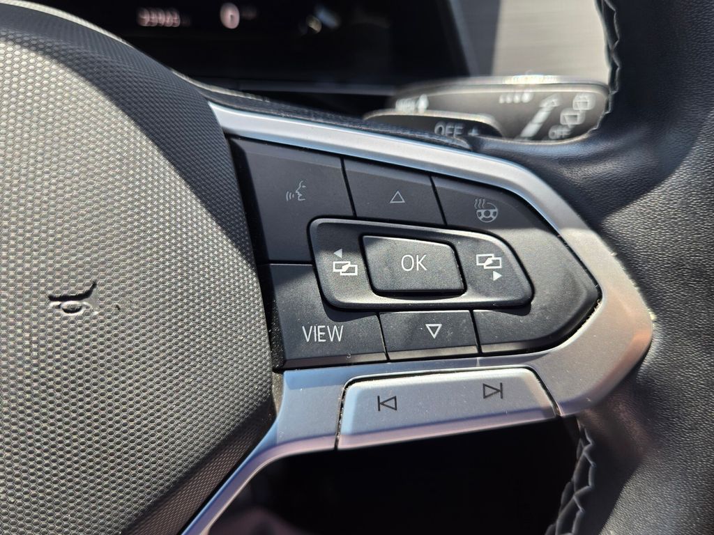 2024 Volkswagen Atlas - $28,200